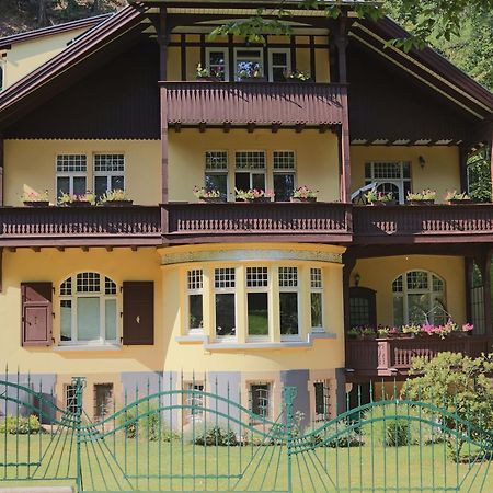 Villa Liliengrund ไอเซนัค ภายนอก รูปภาพ